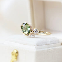 Load image into Gallery viewer, Garden Green Ring