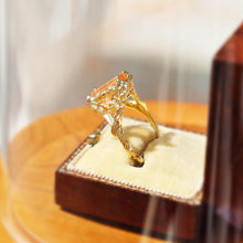 Load image into Gallery viewer, Wild Topaz in Bloom
