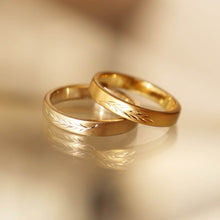 Load image into Gallery viewer, Botanicial Wedding Ring
