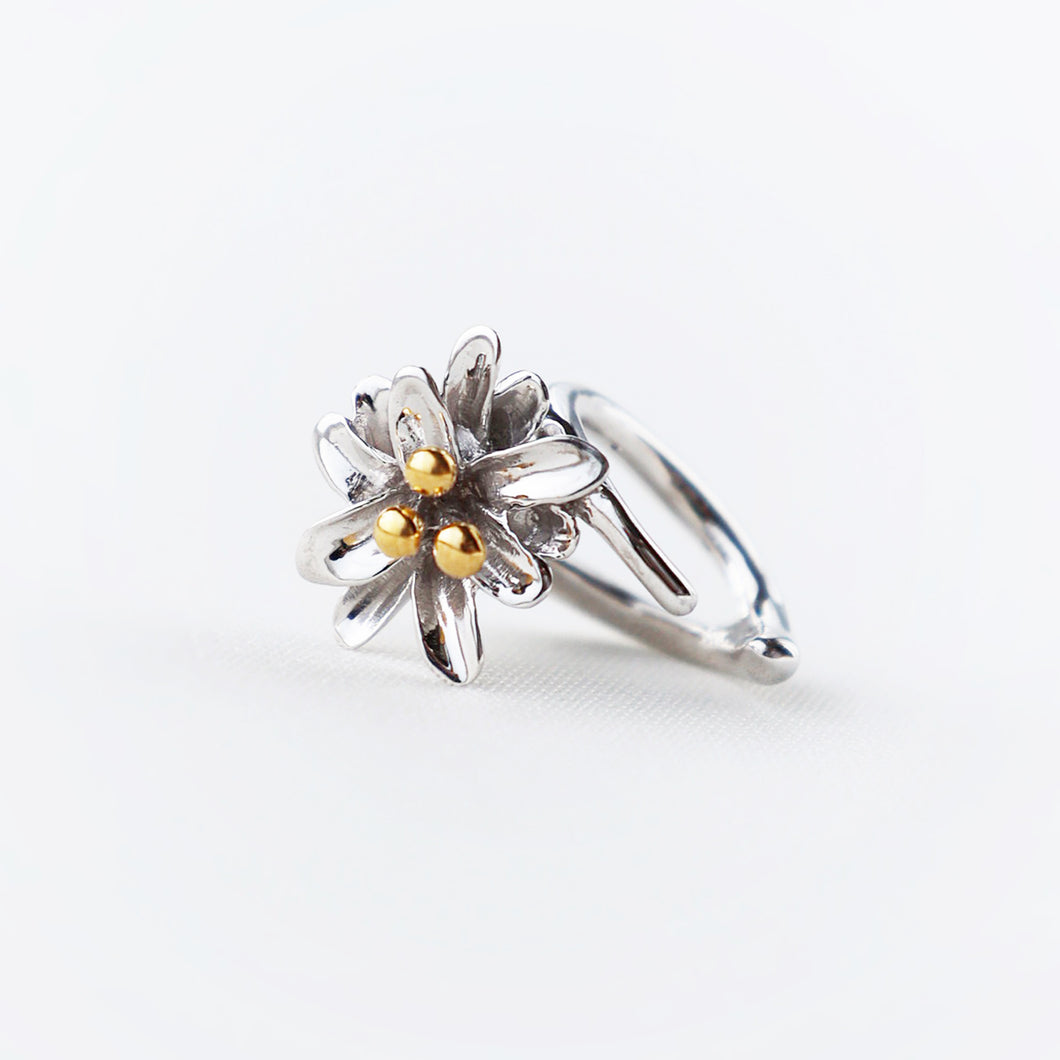 Chamomile Earcuff