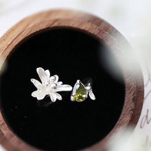 Load image into Gallery viewer, Chamomile Ring
