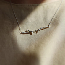 Load image into Gallery viewer, Twig Necklace
