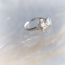 Load image into Gallery viewer, Chamomile Aquamarine Ring
