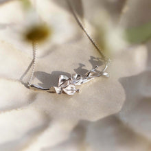 Load image into Gallery viewer, Calla Lily Necklace
